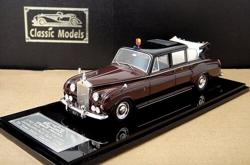 1/43 Rolls-Royce Silver Wraith All - Weather Cabriolet ，Red /Bla - Click Image to Close