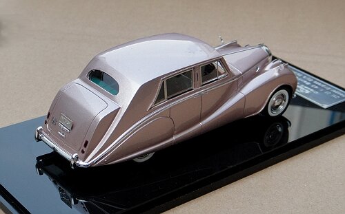 1/43 Bentley R -Type Hooper Empress Style Saloon