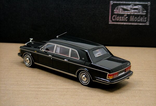 1/43 Rolls-Royce Silver Spur II Touring Limousine，Black - Click Image to Close