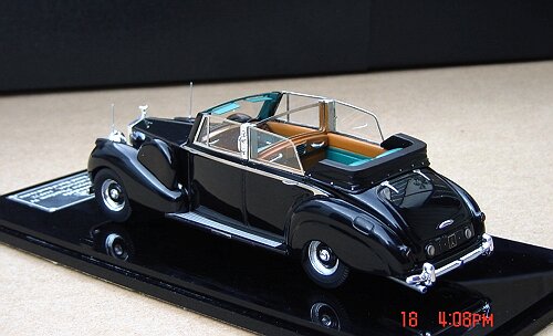1/43 Rolls-Royce Phantom IV 1952 Chassis 4AF20 Red Close - Click Image to Close